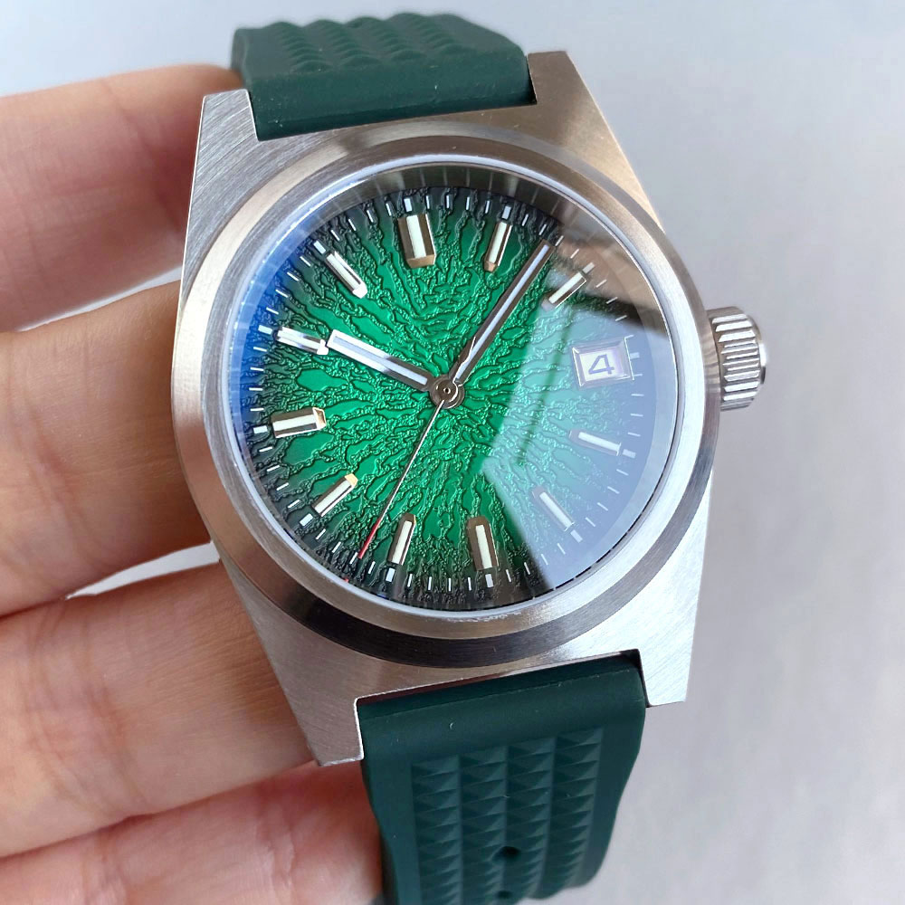 Nuovo orologio meccanico da uo - Rubber Strap Diver recensione e prezzo